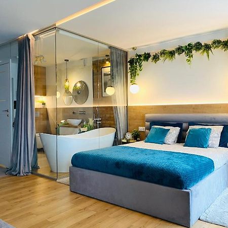 Apartament Moloo III Ostroda Bagian luar foto
