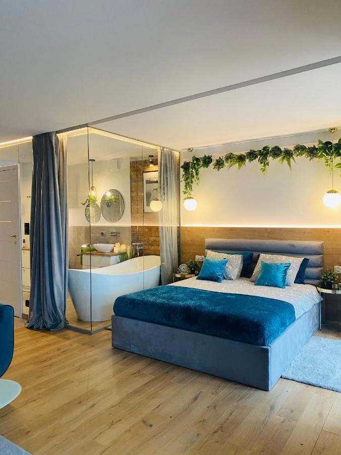 Apartament Moloo III Ostroda Bagian luar foto