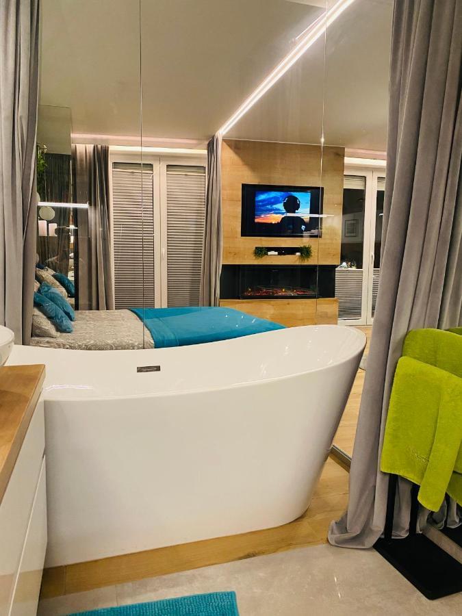 Apartament Moloo III Ostroda Bagian luar foto
